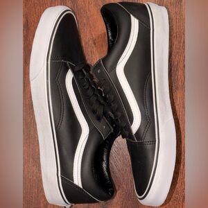 Vans size 10 leather shoes